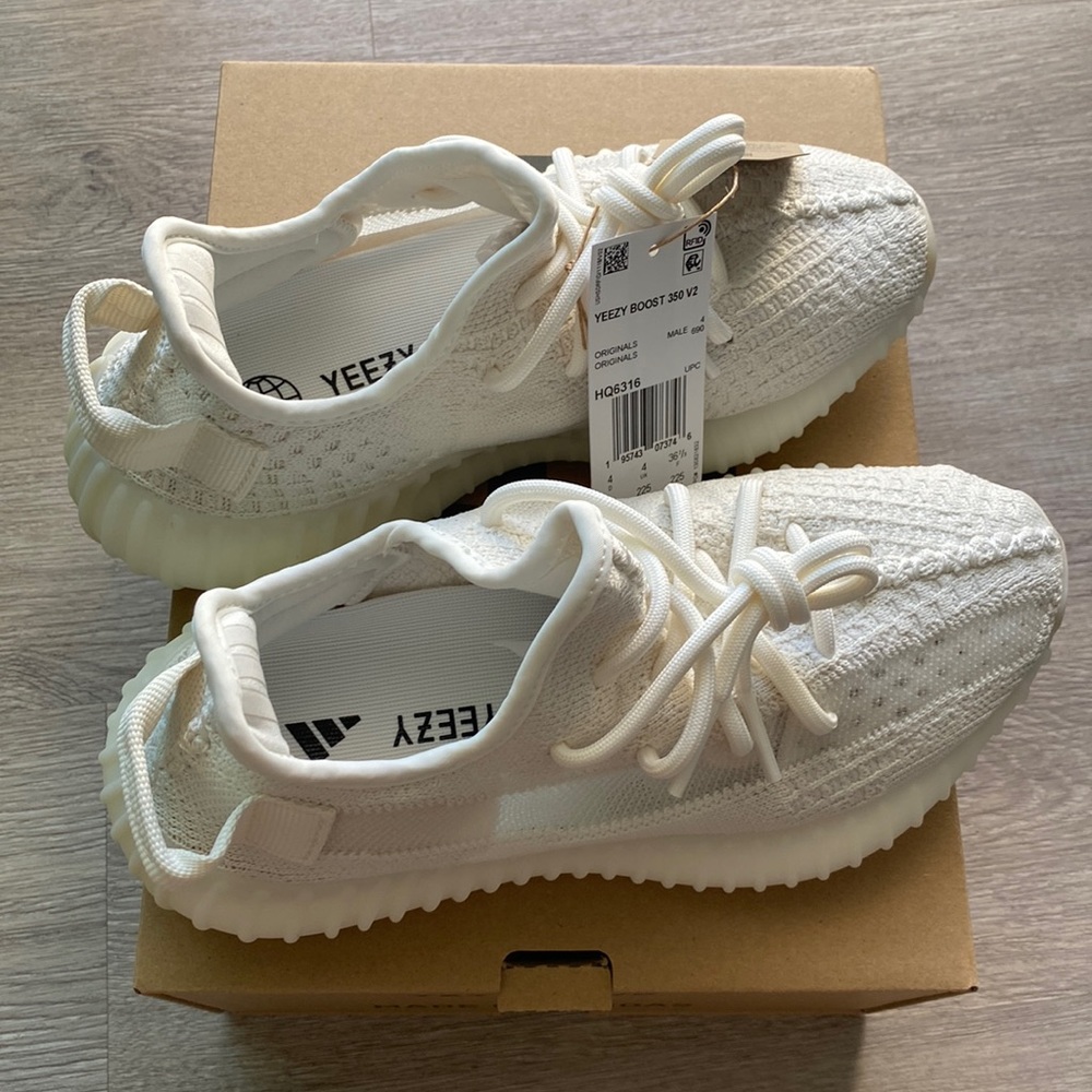 Yeezy Boost 350 V2 Sz 4.5 Beige - New with tags and in box!